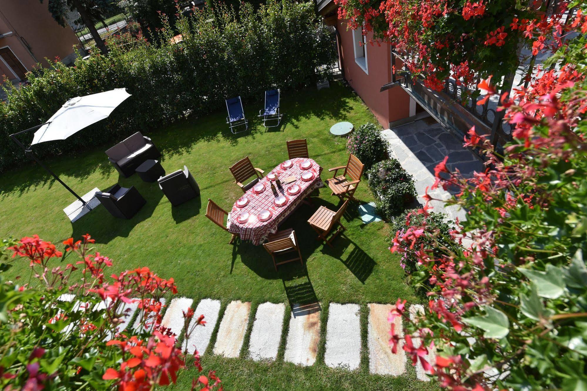 Au Berceau Du Bien-Etre Villa Chambave Екстериор снимка