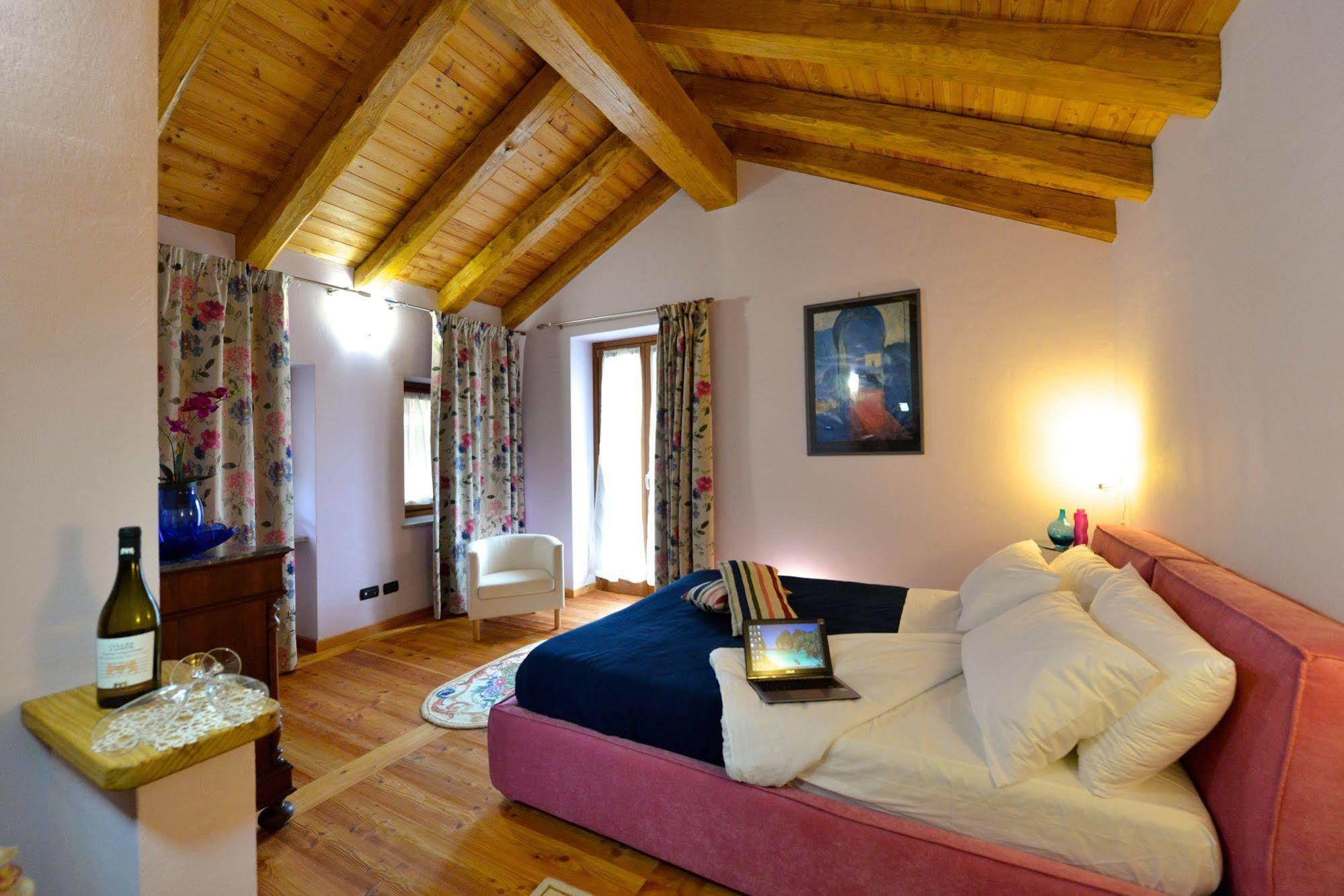 Au Berceau Du Bien-Etre Villa Chambave Екстериор снимка